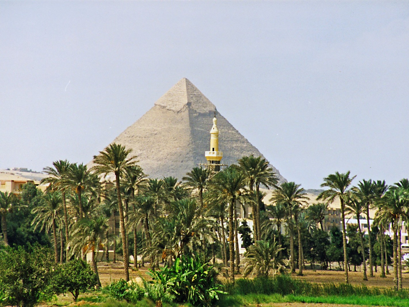 Seltene Ansicht der Pyramide von Gizeh